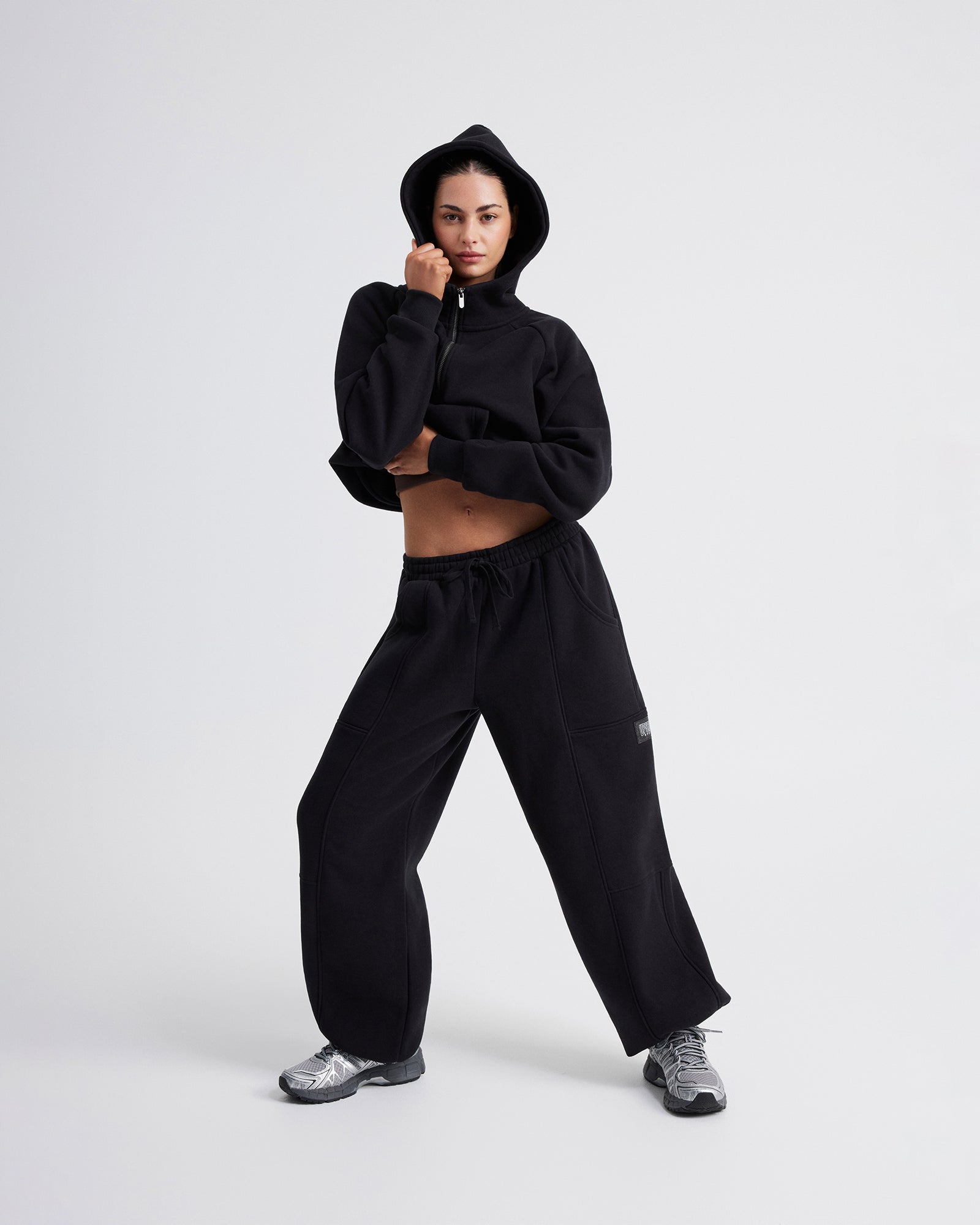 Plush Cropped Half Zip Hoodie - Black – Upstate Sport