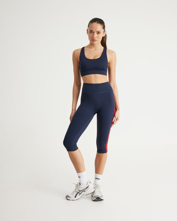 Air Sculpt Capri Tight - Midnight Navy/Crimson